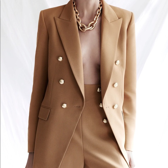 ✨BLOGGER FAV✨ Zara Blazer with Buttons - Picture 8 of 11